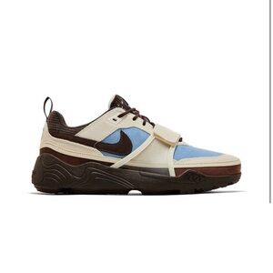 Travis Scott Nike Men's Brown and Blue Sneakers